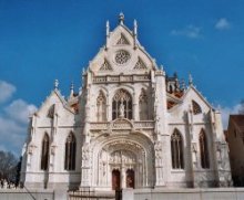 Eglise de Brou - Bourg-en-Bresse chambres d'hotes du chateau de Marmont en Dombes, acces direct au golf de Bresse (Ain)