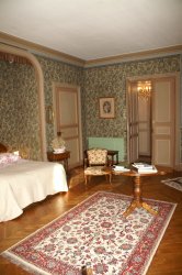 chambres d'hotes du chateau de Marmont en Dombes, acces direct au golf de Bresse (Ain)