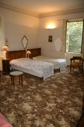 chambres d'hotes du chateau de Marmont en Dombes, acces direct au golf de Bresse (Ain)